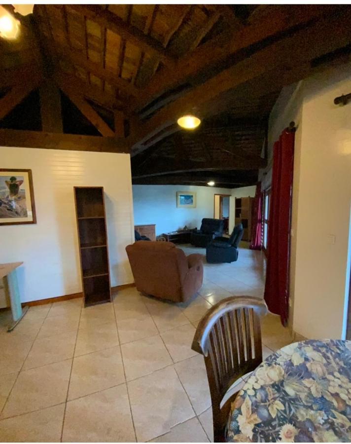 Chez Taua Maison Isolee Pas De Wifi Ni Bus Opoa Exteriér fotografie